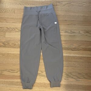 Gray Vuori Joggers - XS